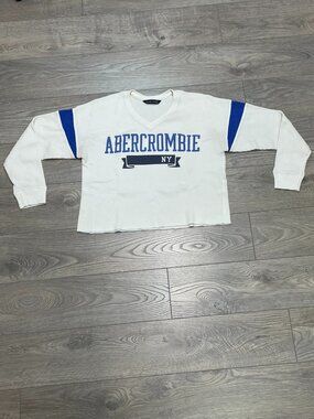 Abercrombie & Fitch Vintage Style White Waffle Knit Cropped V-Neck‎ Sweater S